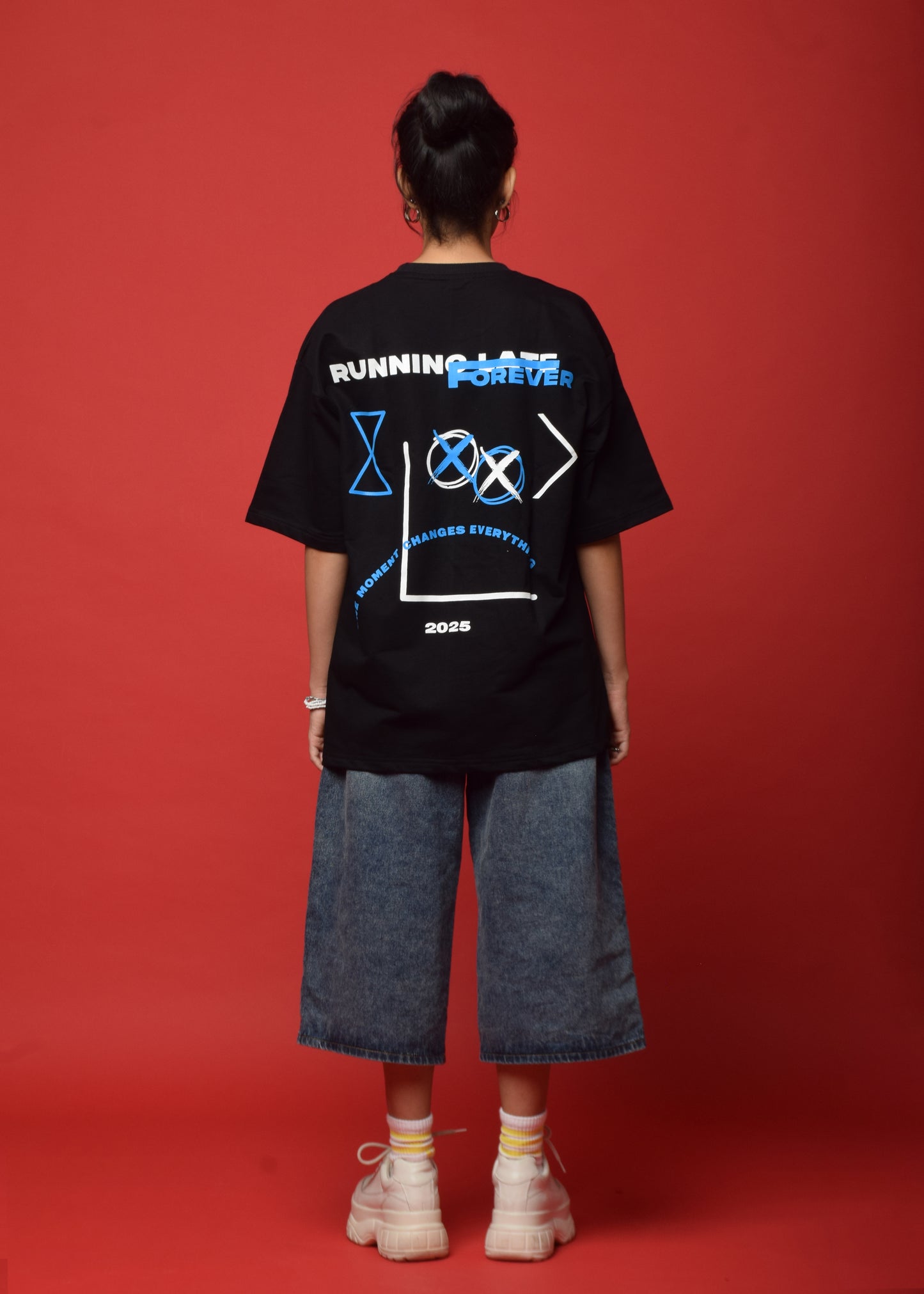 Timeless Journey Oversized Tshirt Black